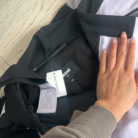 Mackage ski pants in Lilic. Size SMALL - Picture 2 of 6